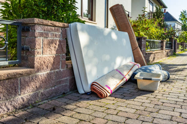 Best Garage Cleanout Services  in Hartford City, IN